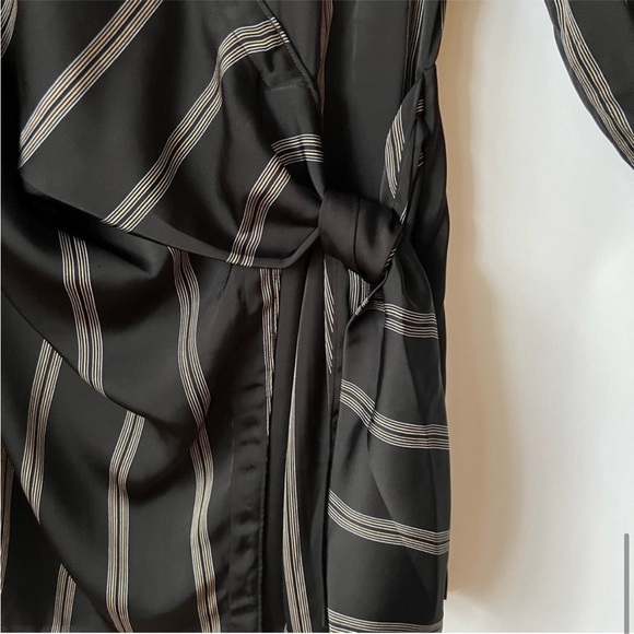 Jonathan Simkhai, Women's Bondi Pajama Stripe
Wrap Waist Mini Dress. Size:S. NWT - Picture 10 of 12